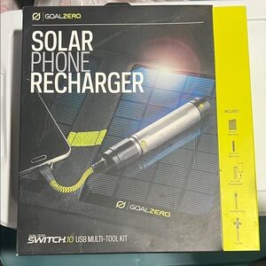 Solar Phone Charger‎ - Black and Yellow